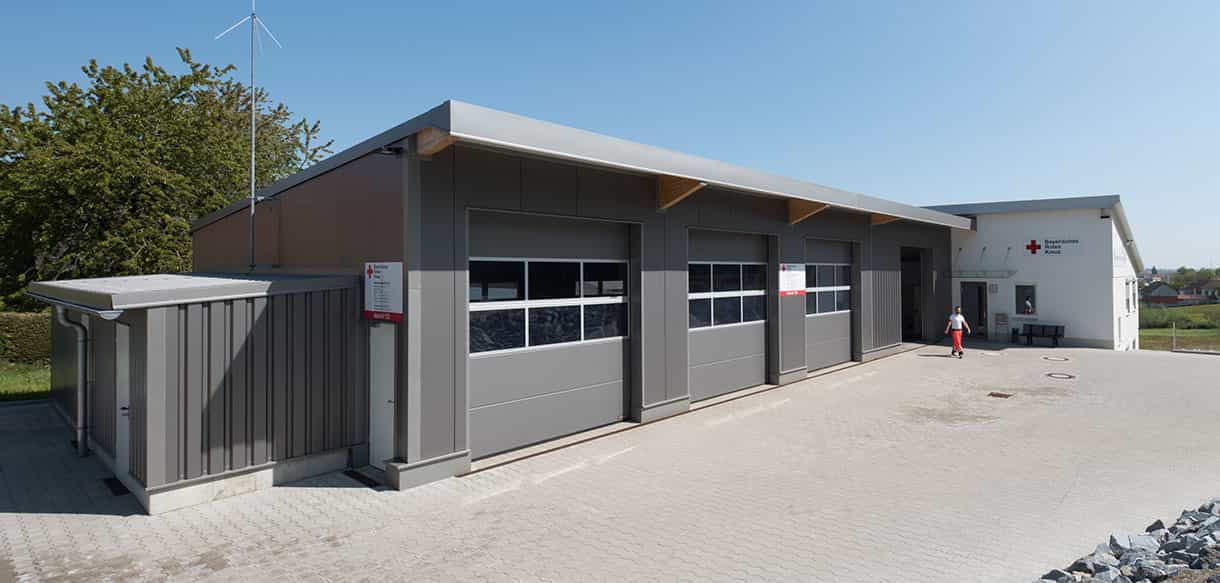 Neubau einer Rettungswache durch Haas Gewerbebau