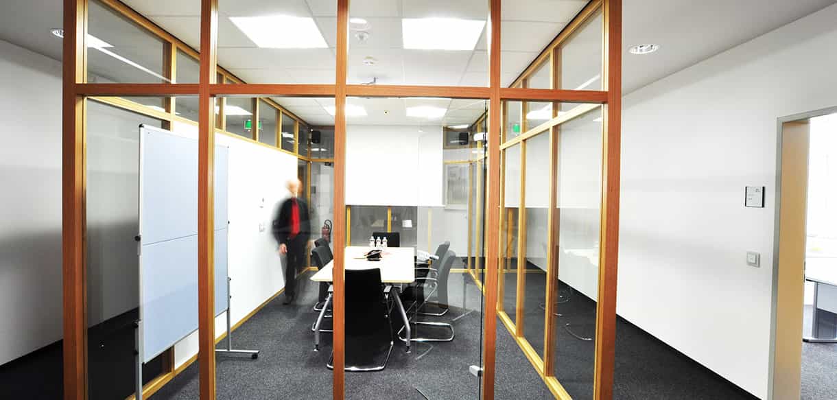 Bürogebäude mit Lagerhalle in Oberschleißheim - von Haas Gewerbebau