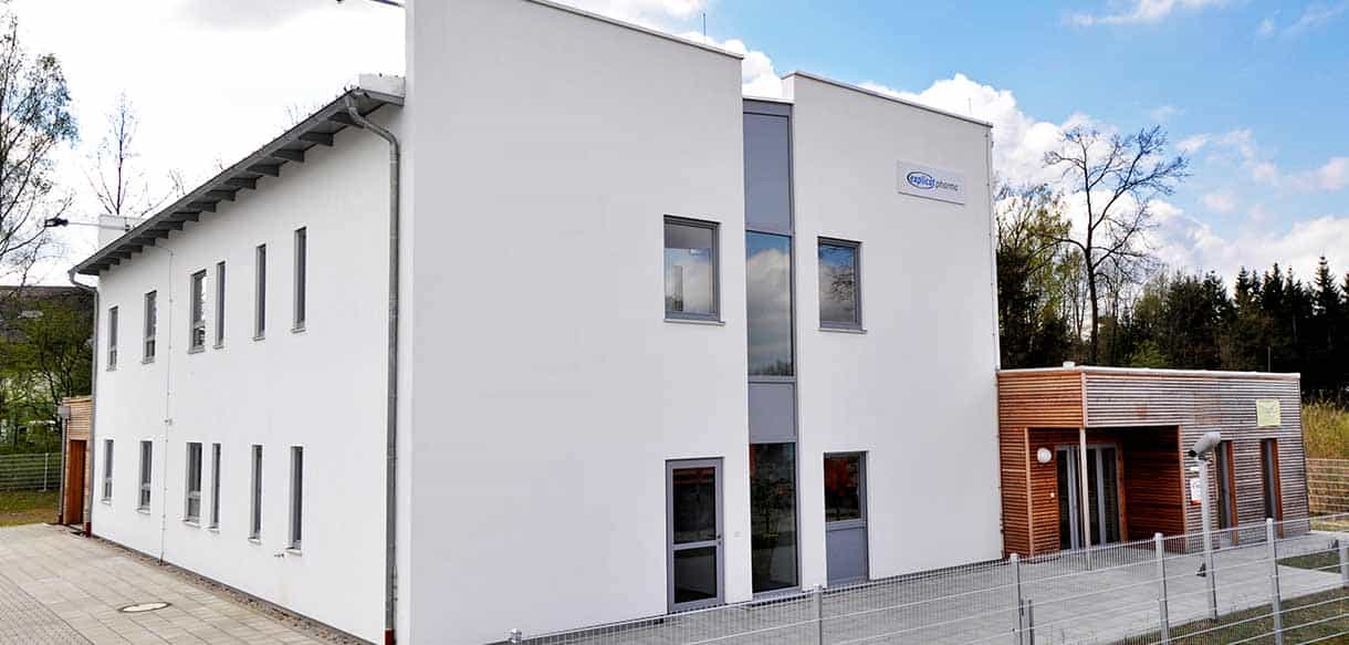 Haas Gewerbebau: Bürogebäude mit Labor