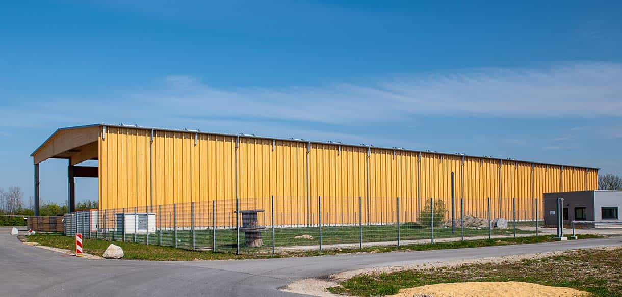Holzlagerhalle von Haas Gewerbebau