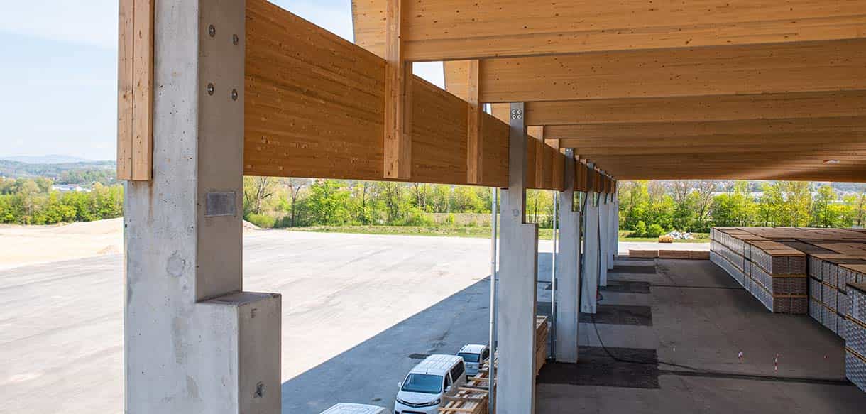 Holzlagerhalle von Haas Gewerbebau