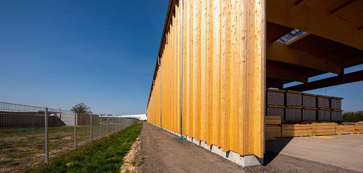 Holzlagerhalle von Haas Gewerbebau
