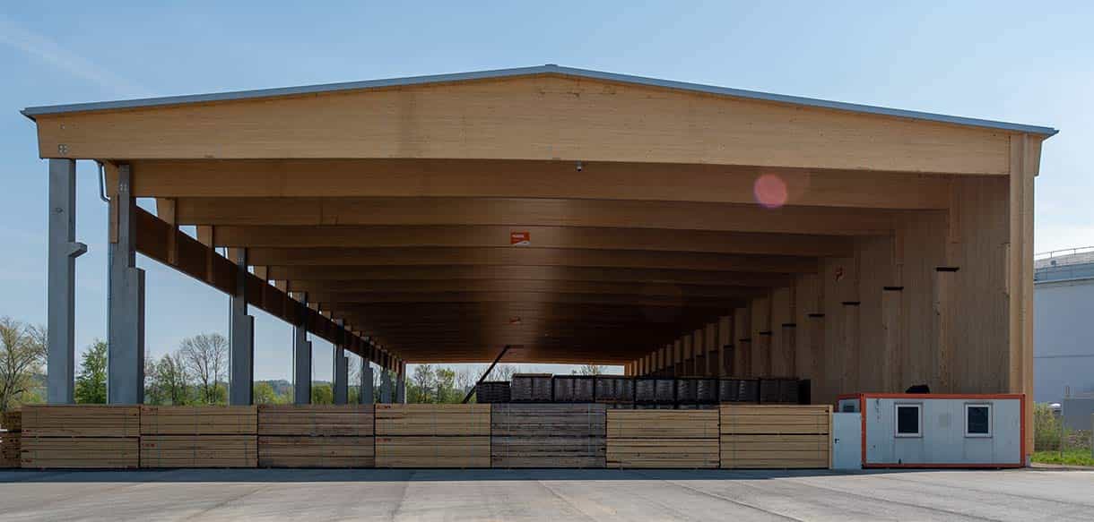 Holzlagerhalle von Haas Gewerbebau