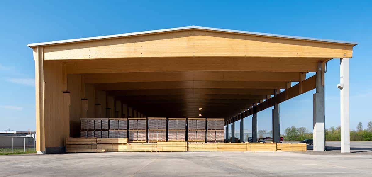 Holzlagerhalle von Haas Gewerbebau
