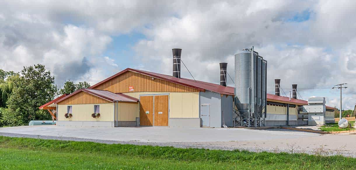 Hähnchenmaststall von Haas Landwirtschaftsbau