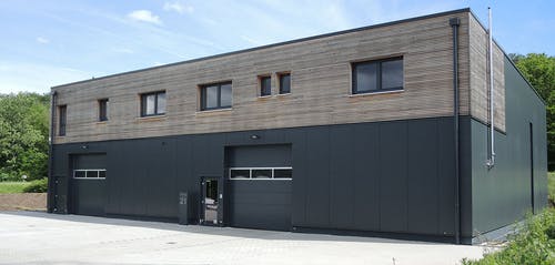 Lagerhalle mit Büro und Sozialräumen von Haas Gewerbebau