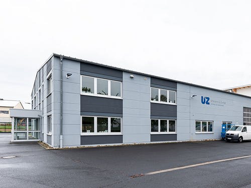 Neubau eines Produktions- und Bürogebäudes mit Lager von Haas Gewerbebau